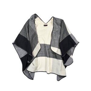 Shyanne Boot Barn Western Cowgirl Shawl Wrap Cape Sweater Barn O/S